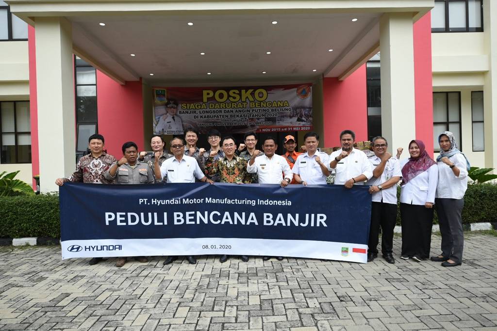 Hyundai Motor Manufacturing Indonesia Bantu Korban Banjir di Bekasi