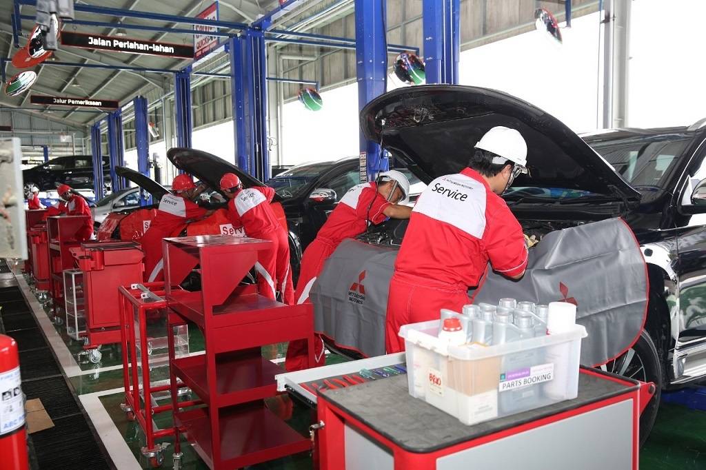 Mitsubishi Sediakan Layanan Untuk Konsumen Terdampak Banjir Mitsubishi Sediakan Layanan Untuk Konsumen Terdampak Banjir