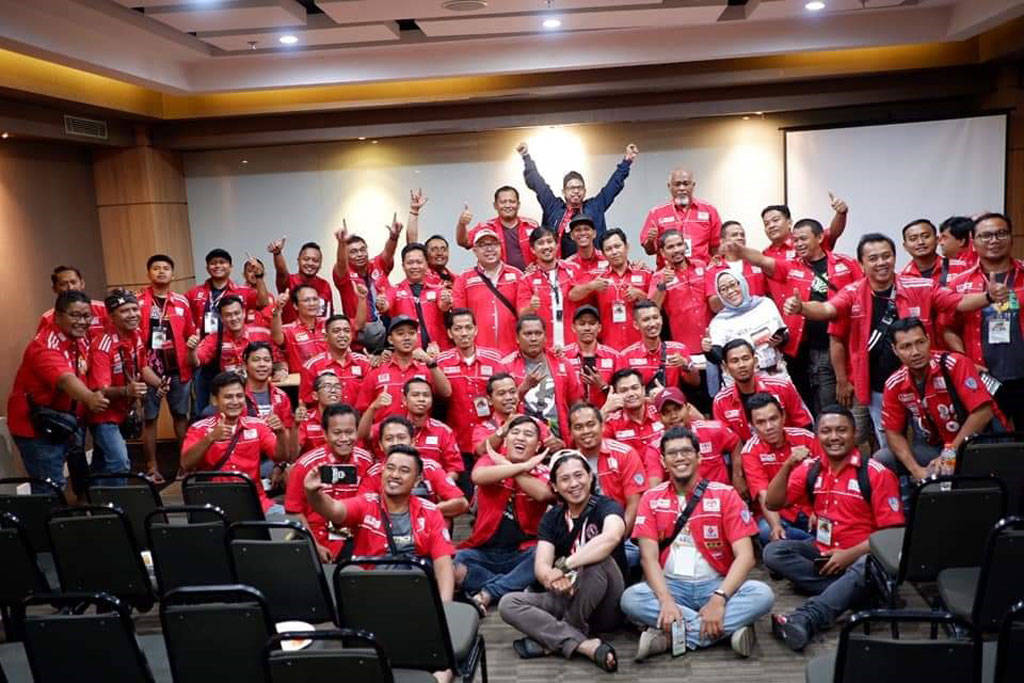 Jamnas ke-6 AXIC, Resmikan 7 Cabang Baru dan Edukasi Mobil Hybrid Jamnas ke-6 AXIC, Resmikan 7 Cabang Baru dan Edukasi Mobil Hybrid