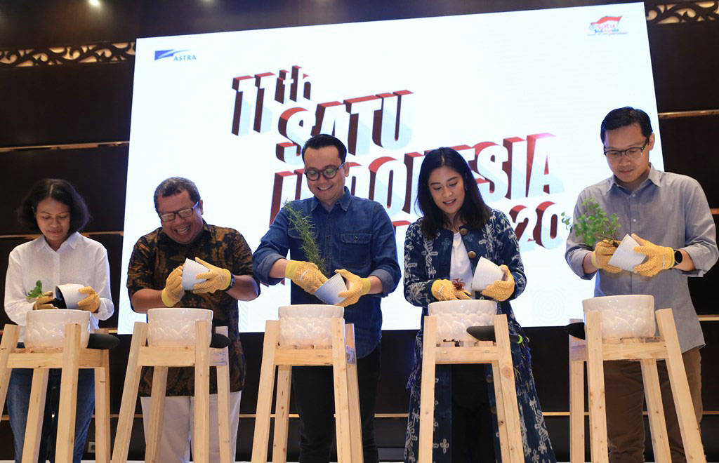 SATU Indonesia Awards 2020 Jaring Anak Muda Inspiratif Terbaik Bangsa SATU Indonesia Awards 2020 Jaring Anak Muda Inspiratif Terbaik Bangsa