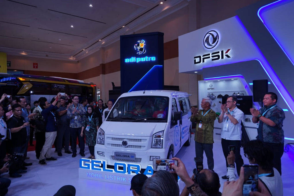 GIICOMVEC 2020: DFSK Perkenalkan Minivan Bertenaga Listrik DFSK