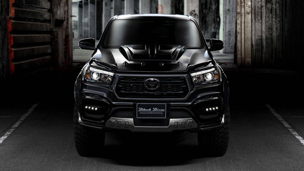 Toyota Hilux Black Bison Edition, Si Penantang Ford Ranger Toyota Hilux Black Bison Edition, Si Penantang Ford Ranger