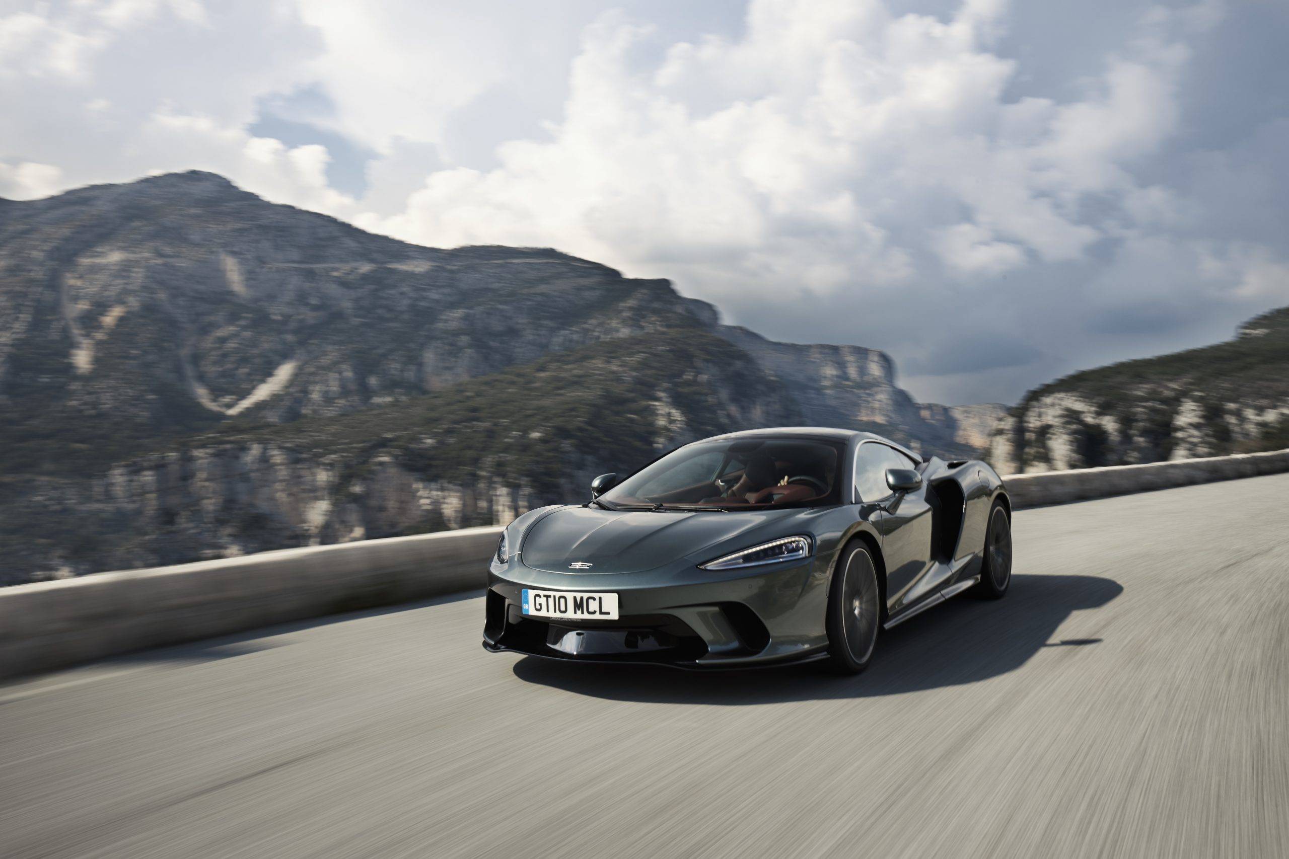 MCLAREN gt in Beverly Hills