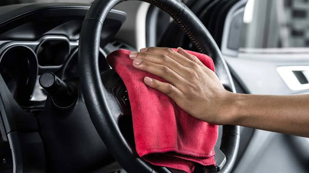 TIPS: Langkah Aman Bersihkan Kabin Mobil saat Pandemi COVID-19 TIPS: Langkah Aman Bersihkan Kabin Mobil saat Pandemi COVID-19