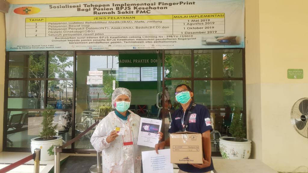 Rangkaian Aksi Sosial Komunitas TOSCA di Tengah Pandemi COVID-19 Rangkaian Aksi Sosial Komunitas TOSCA di Tengah Pandemi COVID-19