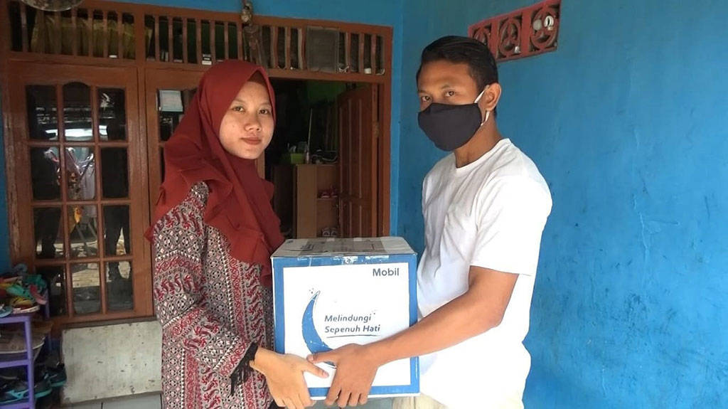 Tak Bisa Mudik, Mobil Lubricants Bagi Bingkisan Lebaran untuk Mekanik Tak Bisa Mudik, Mobil Lubricants Bagi Bingkisan Lebaran untuk Mekanik
