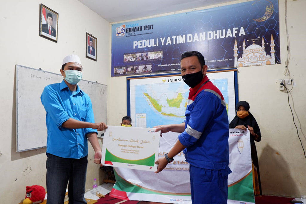 Pertamina Lubricants Berbagi Santunan dengan Anak Yatim di 3 Wilayah Pertamina Lubricants Berbagi Santunan dengan Anak Yatim di 3 Wilayah