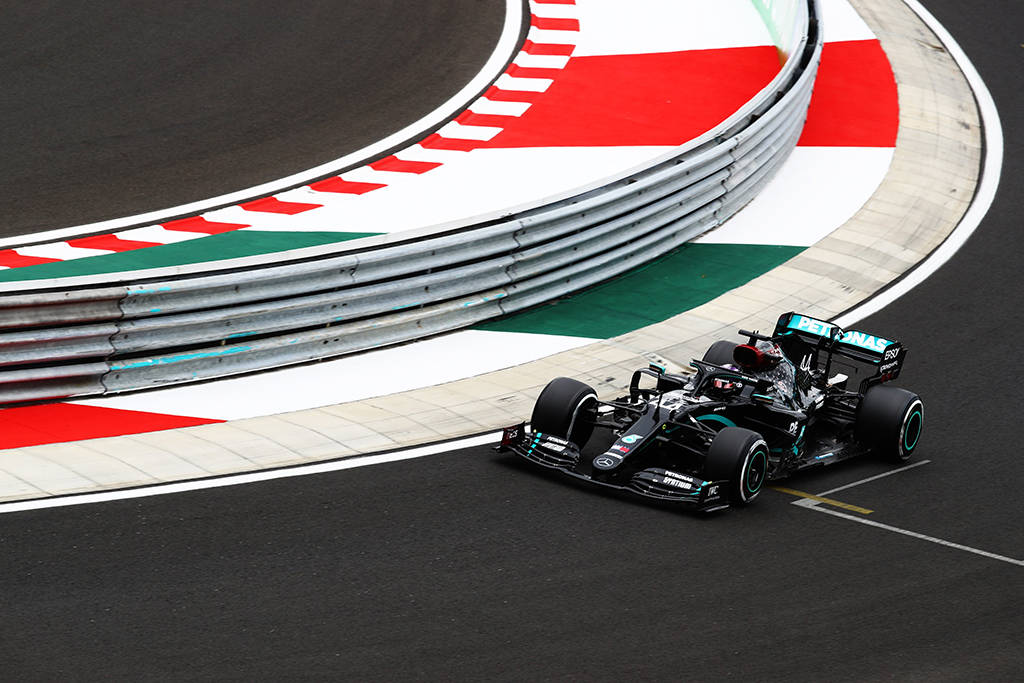 F1: Hamilton Rebut Pole GP Hongaria 2020, Mercedes Dominasi 1-2 F1: Hamilton Rebut Pole GP Hongaria 2020, Mercedes Dominasi 1-2