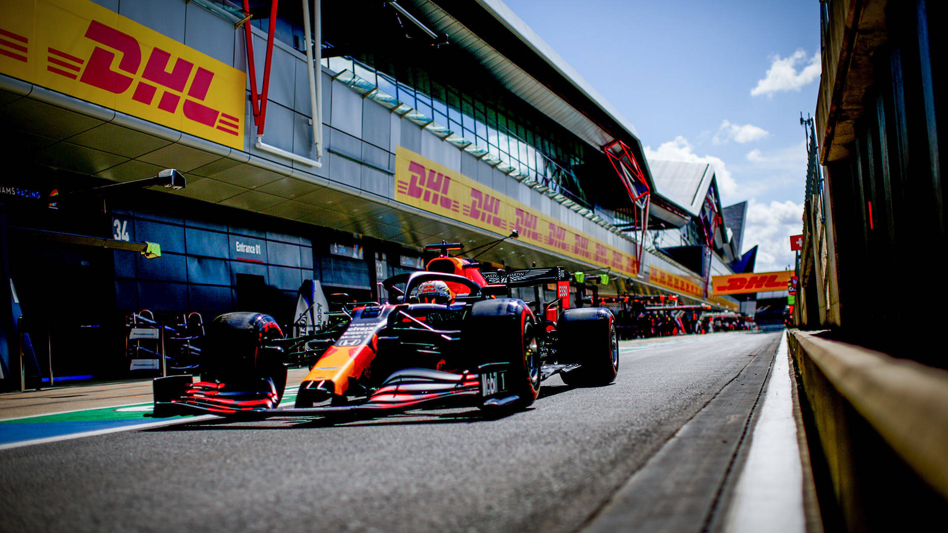 Tiga Mobil Honda Raih Poin Di GP Inggris Tiga Mobil Honda Raih Poin Di GP Inggris