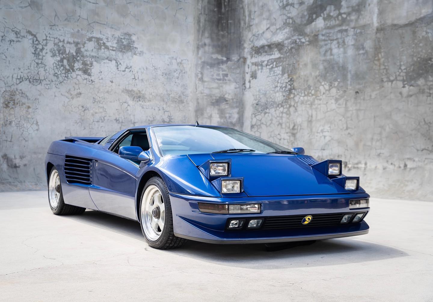 Dijual Supercar Langka Koleksi Sultan Brunei, Hanya 9 Unit Di Dunia Dijual Supercar Langka Koleksi Sultan Brunei, Hanya 9 Unit Di Dunia