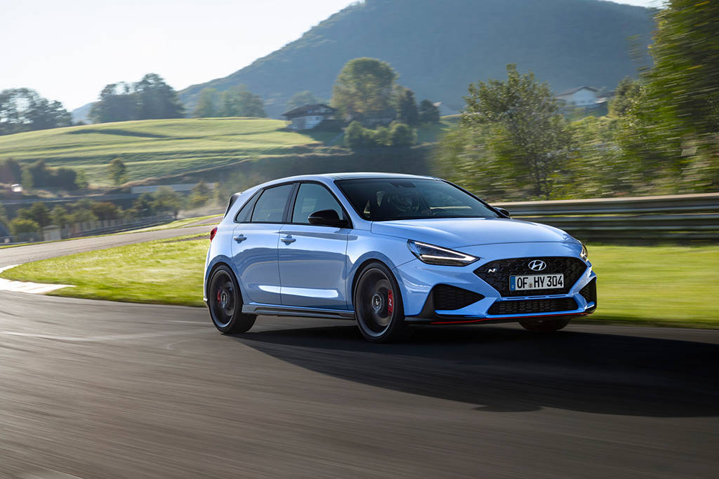 Hyundai i30 N Facelift: Lebih Hot, Kencang, dan Canggih Hyundai i30 N Facelift: Lebih Hot, Kencang, dan Canggih