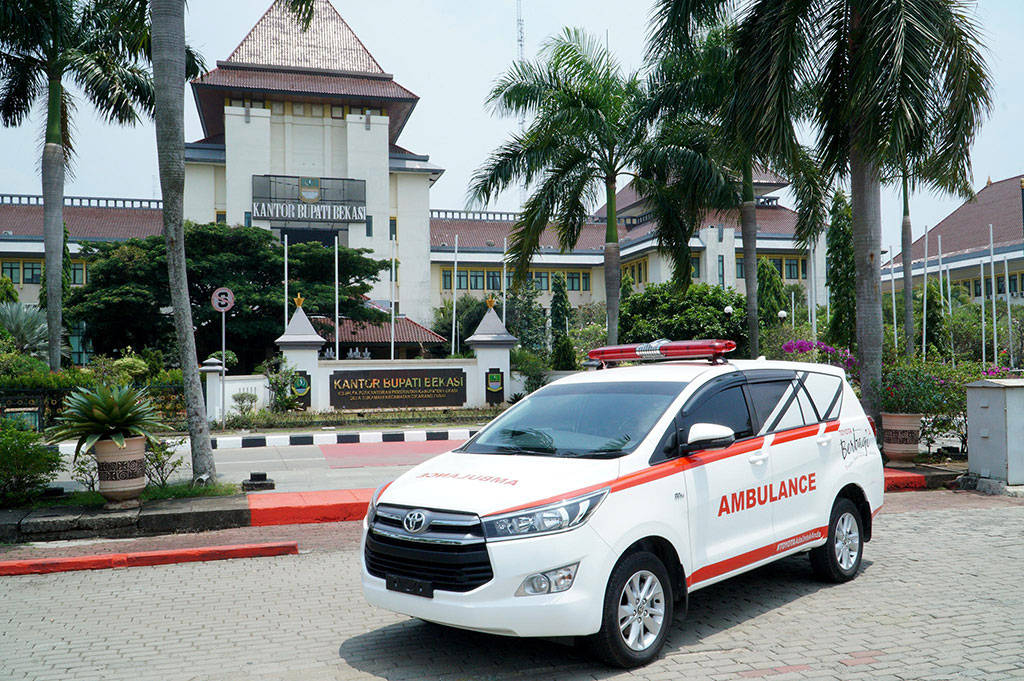 Covid-19 Berlanjut, Toyota Kembali Donasikan Kijang Innova Ambulans Covid-19 Berlanjut, Toyota Kembali Donasikan Kijang Innova Ambulans