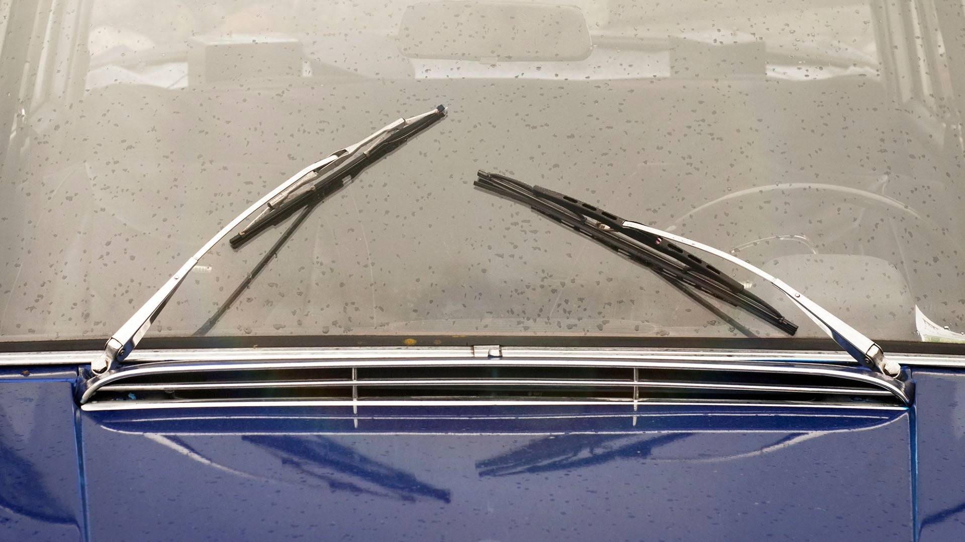 TIPS: Merawat Wiper Kendaraan, Jangan Biarkan Aus TIPS: Merawat Wiper Kendaraan, Jangan Biarkan Aus