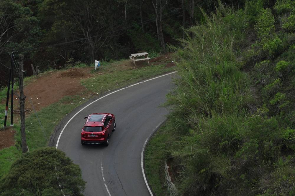 TEST DRIVE: MG HS, Handlingnya Mantap (Bagian 2) TEST DRIVE: MG HS, Handlingnya Mantap (Bagian 2)