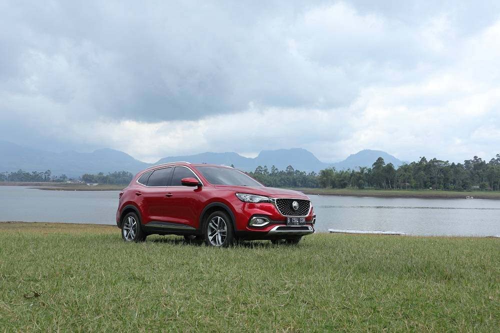 TEST DRIVE: MG HS, Fitur Oke dan Punya Cita Rasa Sport (Bagian 1) TEST DRIVE: MG HS, Fitur Oke dan Punya Cita Rasa Sport (Bagian 1)