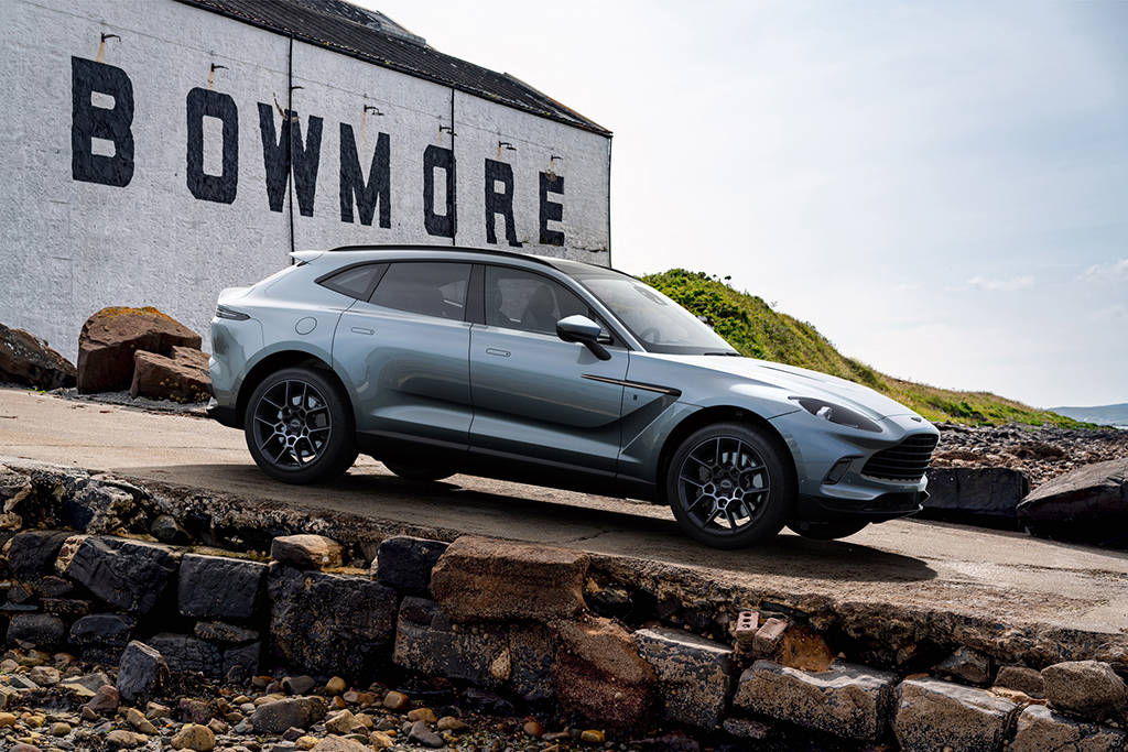 Aston Martin DBX Bowmore Edition, Padukan Keistimewaan SUV dan Wiski Premium Aston Martin DBX Bowmore Edition, Padukan Keistimewaan SUV dan Wiski Premium