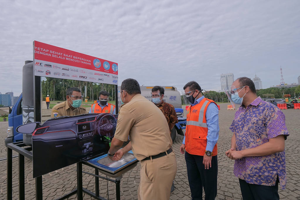 Demi Protokol Kesehatan, Komunitas Honda Sumbang Tempat Cuci Tangan di Monas Demi Protokol Kesehatan, Komunitas Honda Sumbang Tempat Cuci Tangan di Monas