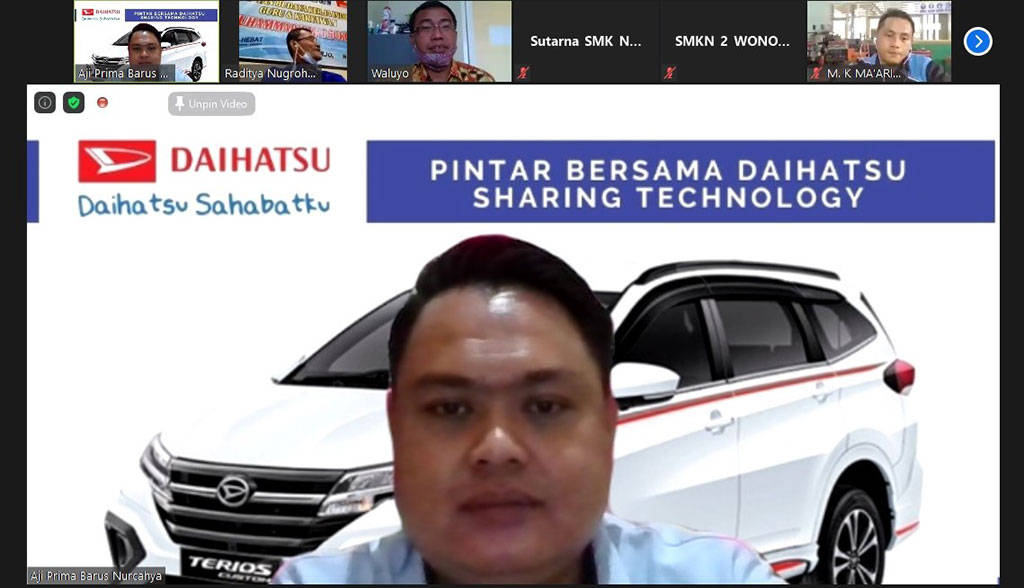 Daihatsu Sharing Teknologi Terios untuk 100 Guru SMK se-Jawa Tengah Daihatsu Sharing Teknologi Terios untuk 100 Guru SMK se-Jawa Tengah