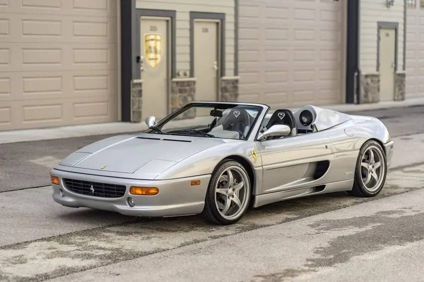 Ferrari F355 Spider Eks Shaq O’Neal Dilelang, Dulu Dimodif Biar Muat Ferrari F355 Spider Eks Shaq O’Neal Dilelang, Dulu Dimodif Biar Muat