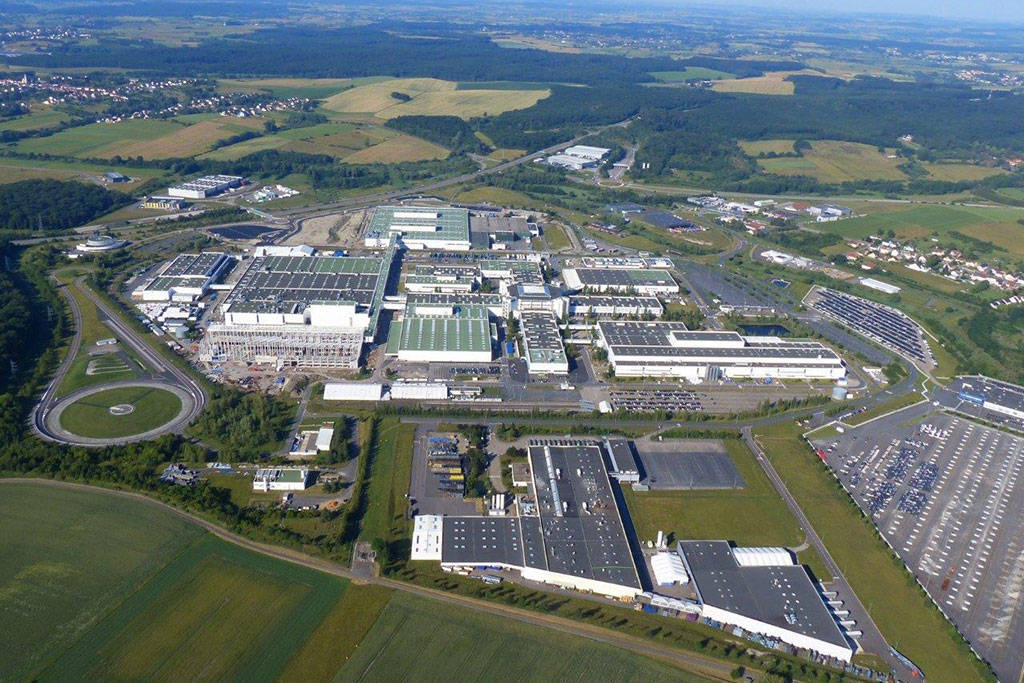 INEOS Automotive Akuisisi Pabrik Hambach dari Mercedes-Benz, Produksi Grenadier INEOS Automotive Akuisisi Pabrik Hambach dari Mercedes-Benz, Produksi Grenadier