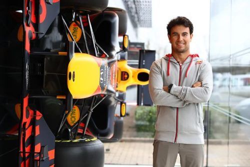 Ada Sergio Perez, Mercedes Semakin Waspadai Red Bull Tahun Ini