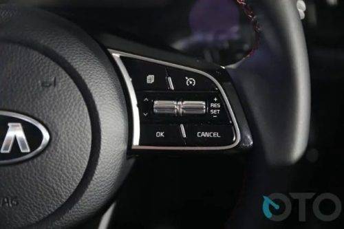 Mobil Seharga Kurang Dari Rp 300 juta Yang Pakai Fitur Cruise Control Mobil Seharga Kurang Dari Rp 300 juta Yang Pakai Fitur Cruise Control