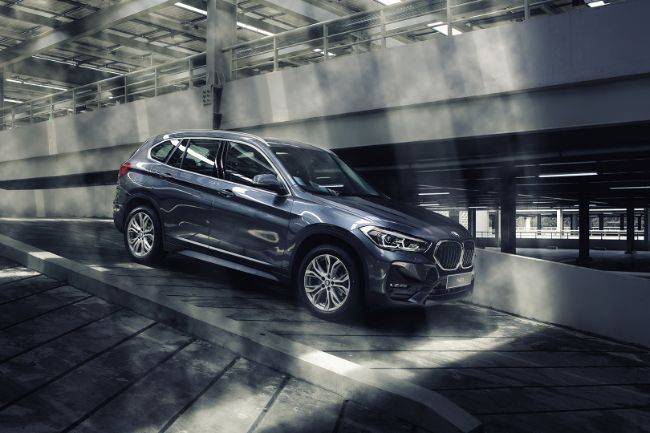 Membedah “Daleman” BMW X1 sDrive18i 2021 BMW X1