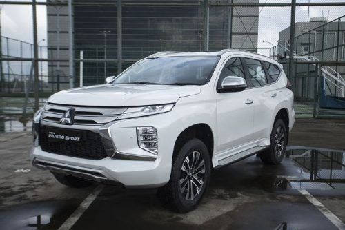 Mitsubishi Pajero Sport, Nikmati Fitur Lengkap di Tipe Dakar 4x2 dan Ultimate 4x2