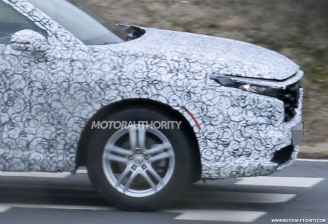 2021/03/2022-honda-cr-v-spy-shots-photo-credits-baldauf-sb-medien_100783270_h.jpeg
