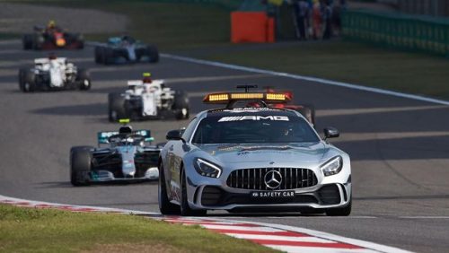 FEATURE: Sejarah Panjang Safety Car F1, Dari Fiat Rakitan Brazil Sampai Supercar Aristokrat FEATURE: Sejarah Panjang Safety Car F1, Dari Fiat Rakitan Brazil Sampai Supercar Aristokrat