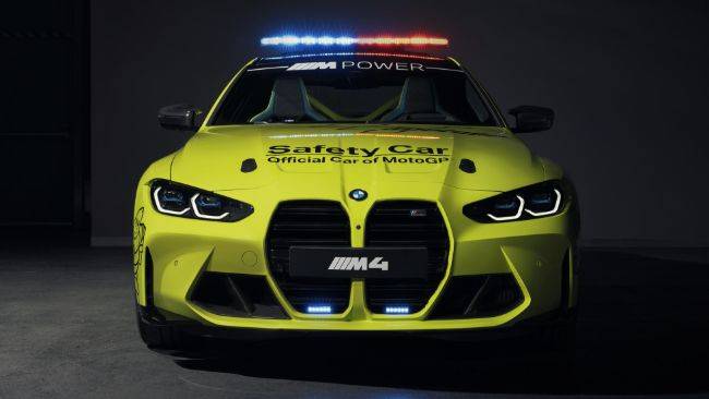 BMW Berwajah Kontroversial Pamer Diri Sebagai Safety Car MotoGP 2021 BMW MotoGP