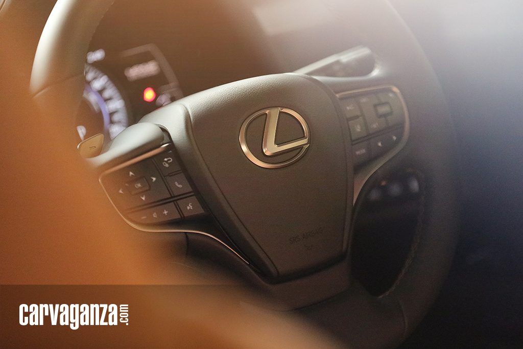 2021/03/Test-Drive-Lexus-UX-300e-2021-8.jpg