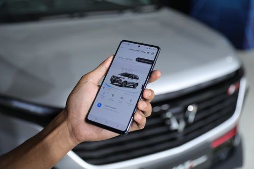 Wuling Almaz RS Dijual Mulai Rp 350 Jutaan!