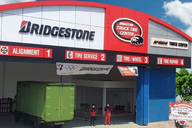 Bridgestone Resmikan Truck Tire Center Pertama di Wilayah Semarang Bridgestone Truck Tire Center