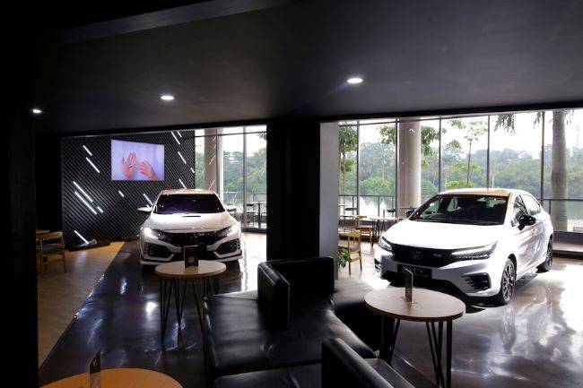 Honda Buka Dreams Café Pertama di Dunia di Jakarta, Bisa Ngopi Sampai Adu Balap Honda Dreams Cafe