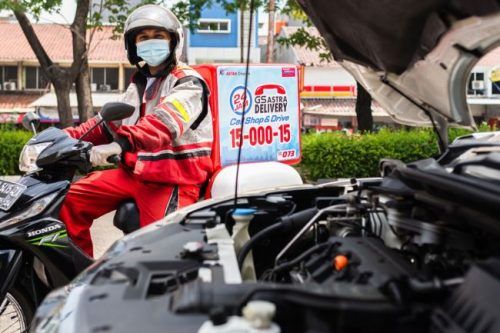 Layanan Home Delivery Shop&Drive, Ganti Aki dan Oli Mobil Tanpa Ribet