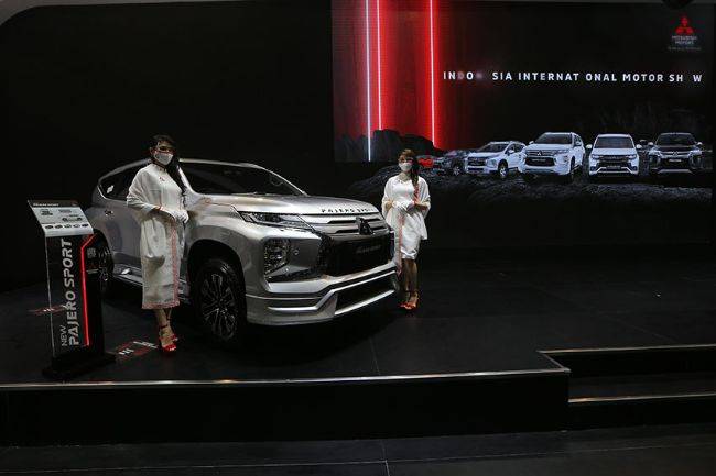 Mitsubishi Lampaui Target Penjualan di IIMS Hybrid 2021 Mitsubishi Pajero Sport