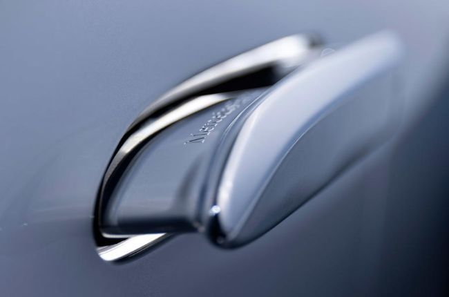 2021/04/93-mercedes-eqs-official-reveal-images-door-handles.jpeg