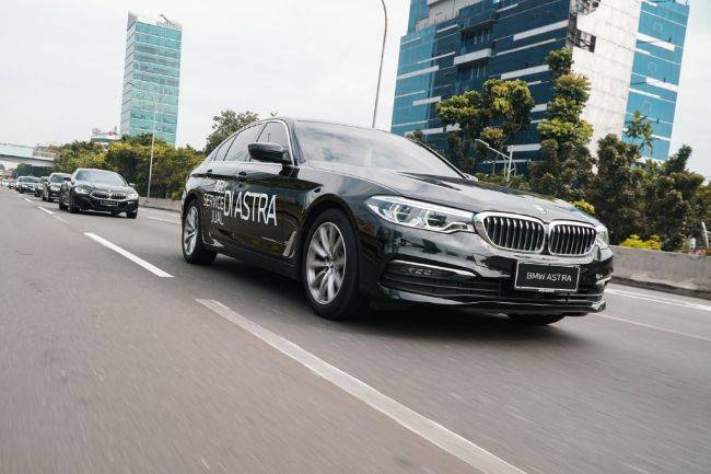 Roadshow BMW Astra Tawarkan Promo Berhadiah Langsung iPhone12 Roadshow BMW Astra