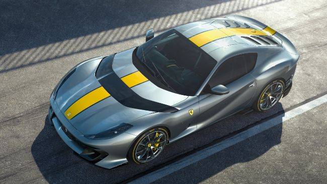 Ferrari 812 Competizione Jadi Supercar V12 Paling Hardcore dari Pabrik Maranello Ferrari V12 Berlinetta