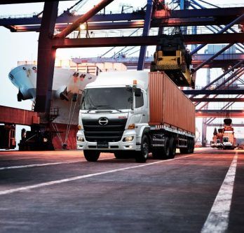 Hino Siap Sambut Implementasi Standar Emisi Euro4