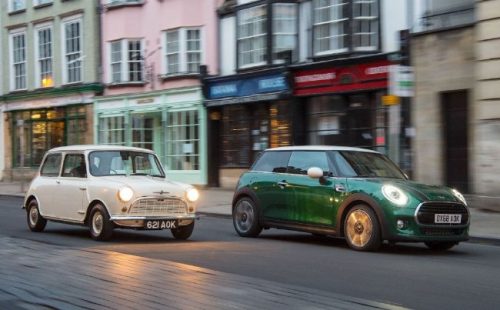 20 Tahun MINI Dipegang BMW, Begini Evolusinya dari Klasik ke Modern 20 Tahun MINI Dipegang BMW, Begini Evolusinya dari Klasik ke Modern