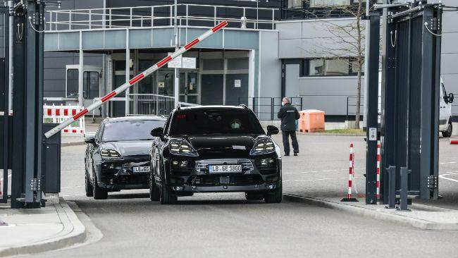 Porsche Macan Bertenaga Listrik Jalani Uji Coba Keliling Dunia Porsche Macan EV