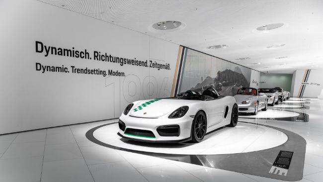 Porsche Buka Tur Museum Virtual, Rayakan 25 Tahun Boxster Porsche Museum