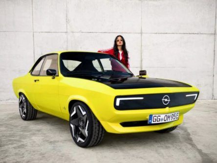 Opel Manta GSe Bangkitkan Kesan Retro dengan Tenaga Listrik