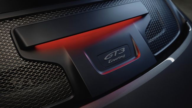 2022-Porsche-911-GT3-Touring-8 2022-Porsche-911-GT3-Touring-8