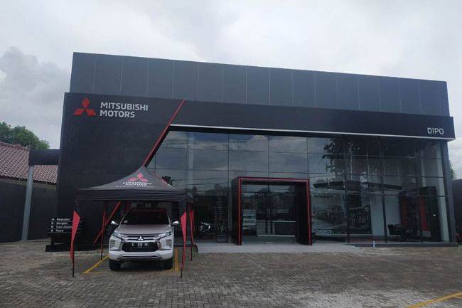 Jadi Wilayah Potensial, MMKSI Resmikan Diler Mitsubishi Motors Terbaru di Serang Mitsubishi dealer Serang
