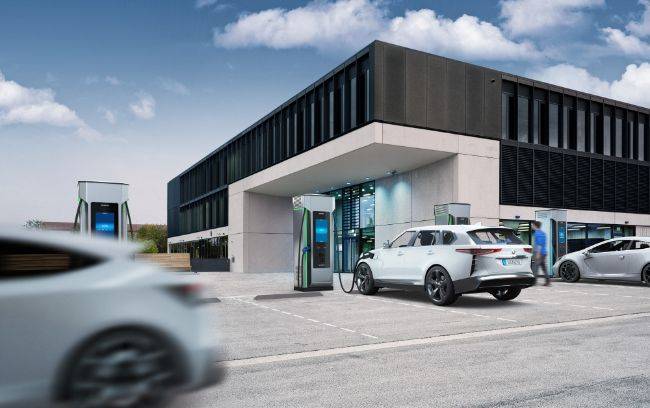 Ikuti Tren Mobil Listrik, Siemens Tawarkan Solusi Charging Station Efisien Siemens Sicharge D