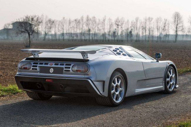 Ternyata Ini Wujud dan Fakta Tentang Supercar Pertama Bugatti: EB110 Bugatti EB110