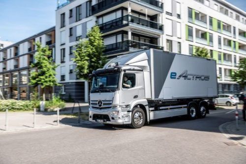 Mercedes-Benz eActros, Truk Listrik Pertama Dengan Daya Jelajah 400 km